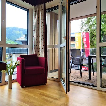 Alpin & See Resort - Pinzgau Holidays Целль-ам-Зеє Екстер'єр фото