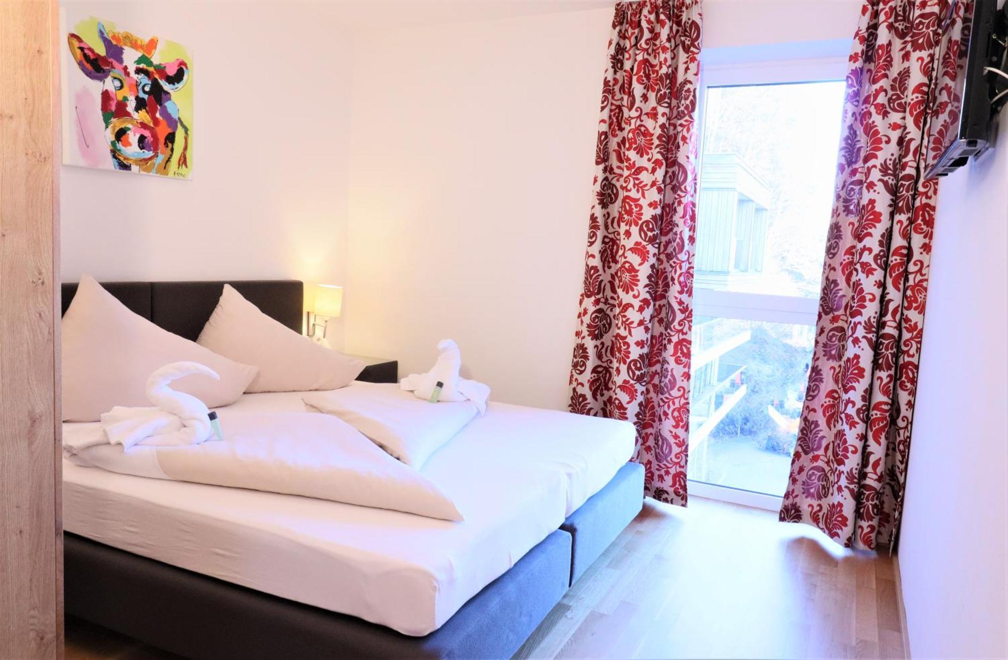 Alpin & See Resort - Pinzgau Holidays Целль-ам-Зеє Номер фото